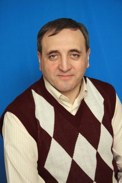 Сапʼяний Анатолій Миколайович – Учитель фізики, учитель-методист